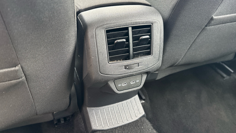 Volkswagen T-Roc 1.0 TSI Life 5dr Petrol Hatchback